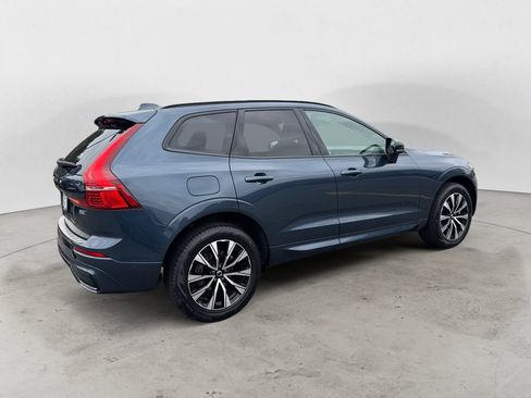 Used 2025 Volvo XC60 B5 Plus w/ Protection Package Premier AWD/4WD image 7