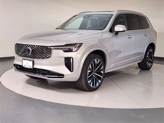 Used 2025 Volvo XC90 B6 Plus video 1