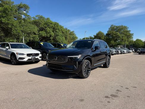 New 2026 Volvo XC90 B5 Ultra w/ Protection Package AWD/4WD image 2