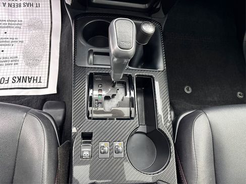 Used 2018 Toyota 4Runner TRD Off-Road Premium image 22