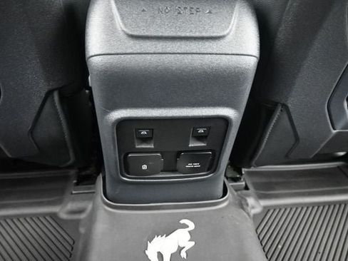 Certified 2021 Ford Bronco First Edition AWD/4WD image 19