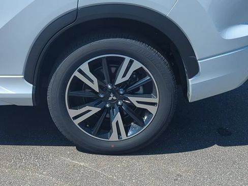 Used 2025 Mitsubishi Eclipse Cross SE AWD/4WD image 33