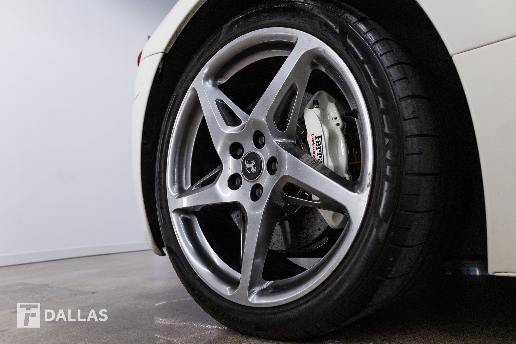 Used 2013 Ferrari 458 Spider RWD image 26