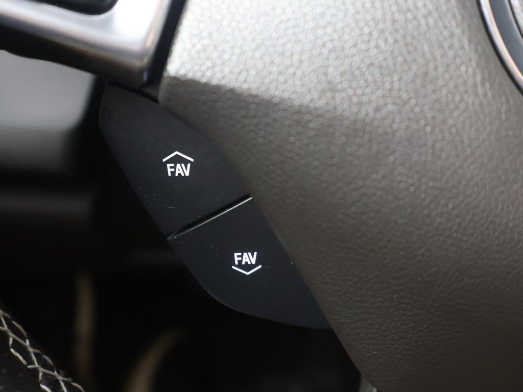 Used 2021 Chevrolet Camaro SS RWD image 33