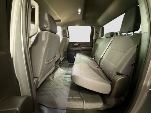 Used 2026 Chevrolet Silverado 2500 Custom w/ Custom Value Package image 23