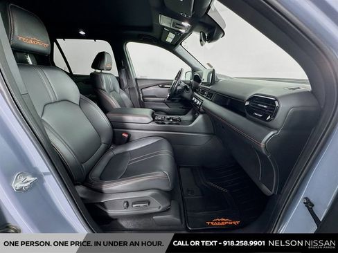 Used 2023 Honda Pilot TrailSport image 29