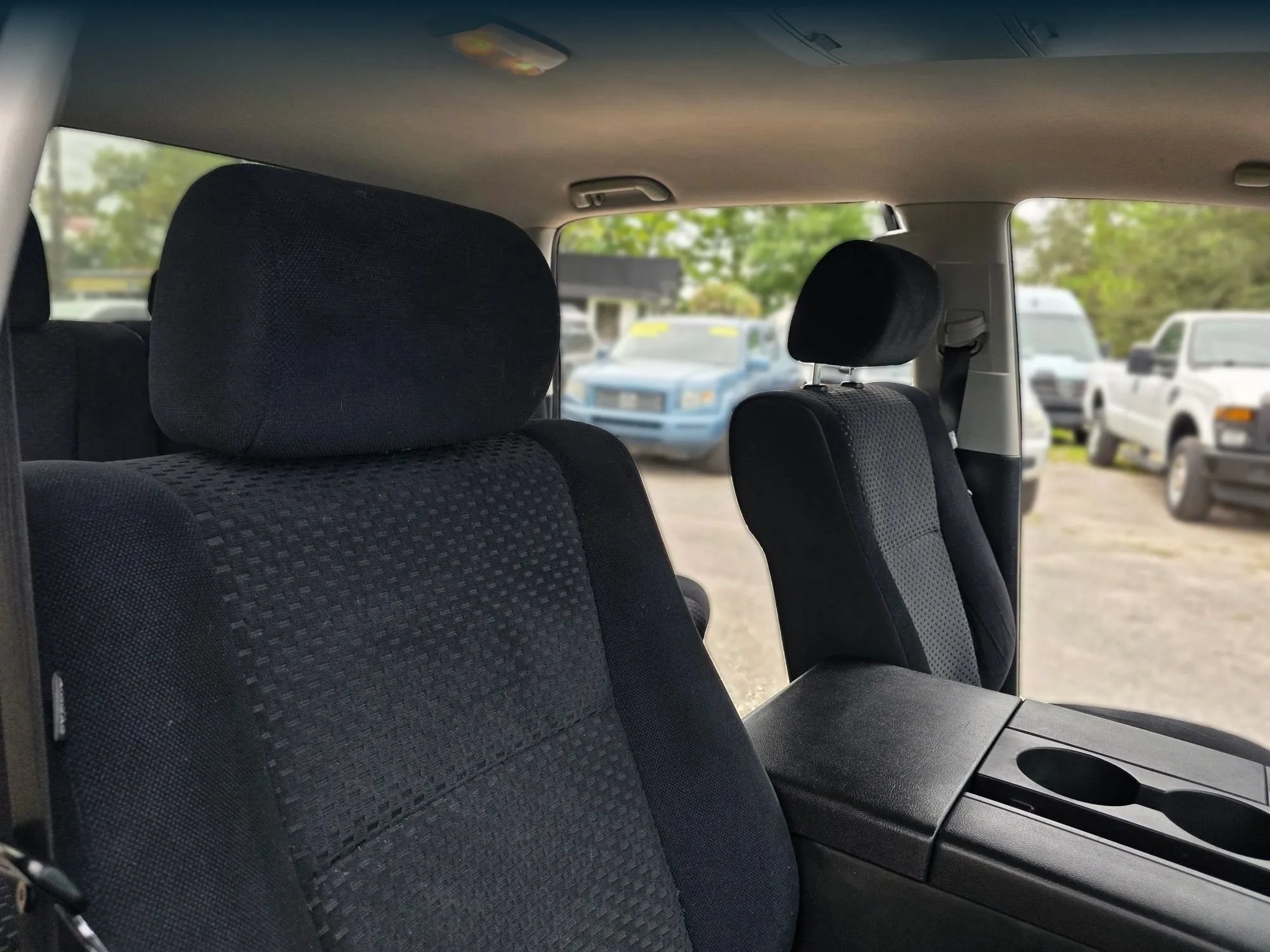 Used 2010 Toyota Tundra 2WD CrewMax w/ Tow Pkg image 36