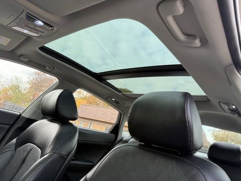 Used 2019 Kia Optima EX w/ EX Premium Package image 13