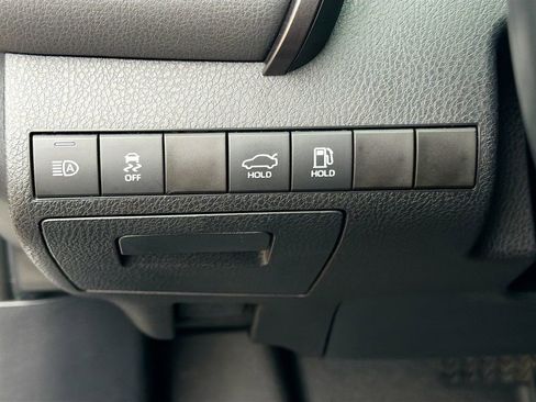 Used 2023 Toyota Camry XSE image 32