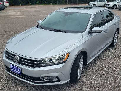 Used 2017 Volkswagen Passat 1.8T SEL Premium