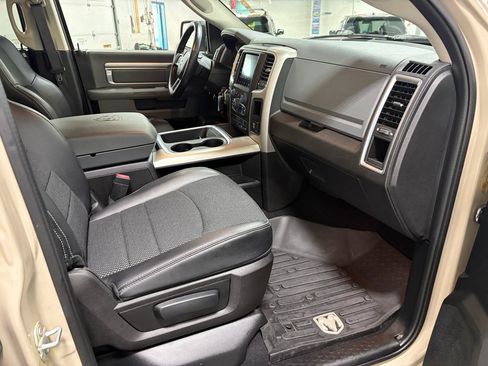 Used 2019 RAM 1500 Warlock AWD/4WD image 18