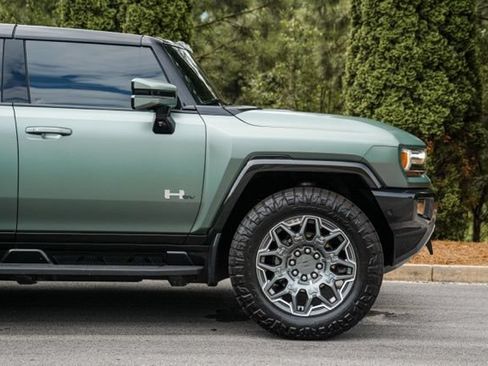 Used 2024 GMC Hummer EV 3X AWD/4WD image 14