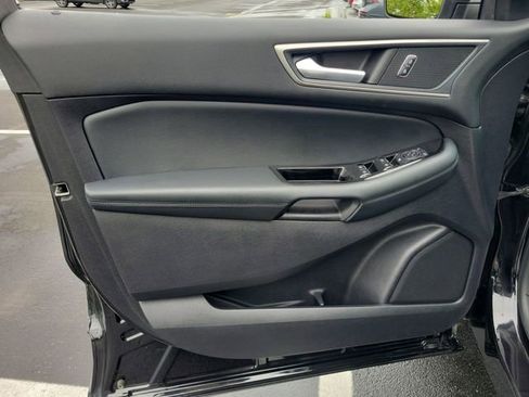 Used 2019 Ford Edge SEL w/ Equipment Group 201A FWD image 40