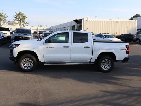 Used 2026 Chevrolet Colorado W/T w/ Advanced Trailering Package AWD/4WD image 7
