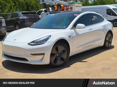 Used 2019 Tesla Model 3 Standard Range RWD image 1