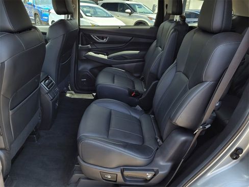 Used 2023 Subaru Ascent Limited w/ Technology Package image 20