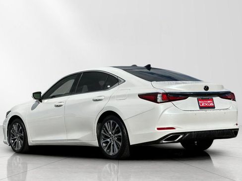 Used 2019 Lexus ES 350 image 4