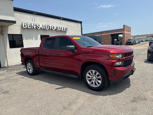 Used 2021 Chevrolet Silverado 1500 Custom RWD image 4