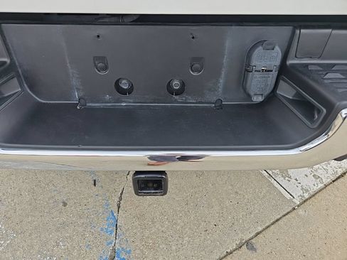 Certified 2022 RAM 1500 Big Horn AWD/4WD image 15