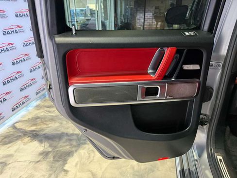 Used 2022 Mercedes-Benz G 550 w/ Exclusive Interior Package image 37