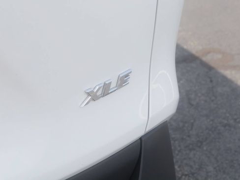 Used 2024 Toyota RAV4 XLE Premium FWD image 31