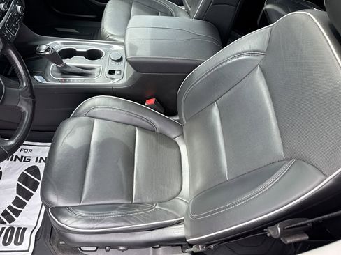 Certified 2020 Chevrolet Traverse High Country w/ LPO, Floor Liner Package image 77