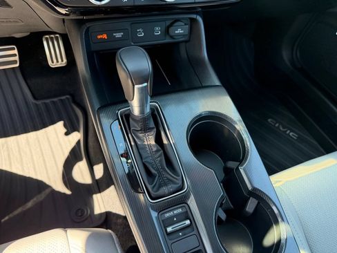 Certified 2026 Honda Civic Sport Touring image 24