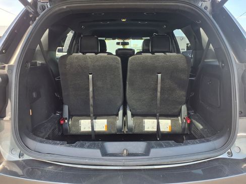 Used 2017 Ford Explorer XLT w/ Equipment Group 202A AWD/4WD image 22