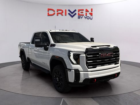 New 2026 GMC Sierra 3500 AT4 w/ AT4 Premium Plus Package AWD/4WD image 8