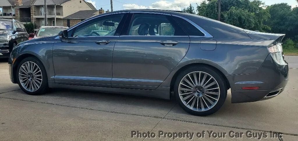 Used 2016 Lincoln MKZ w/ Equipment Group 300A Reserve FWD image 16