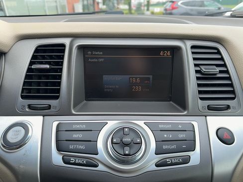 Used 2011 Nissan Murano SV AWD/4WD image 10