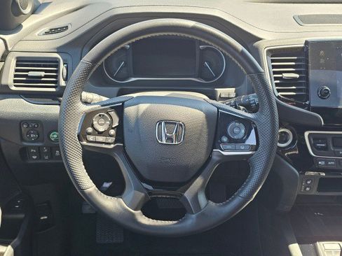 Used 2023 Honda Passport Elite image 26