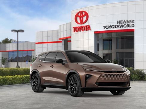 New 2026 Toyota Crown Signia AWD/4WD image 17