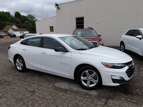 Used 2021 Chevrolet Malibu LS FWD image 8