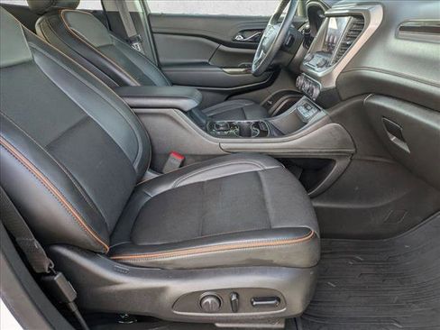 Used 2023 GMC Acadia AT4 w/ Technology Package image 22
