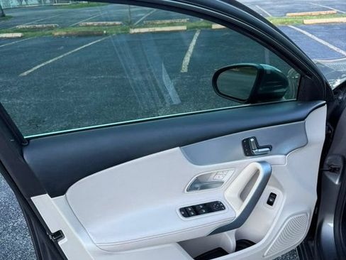 Used 2020 Mercedes-Benz A 220 image 16