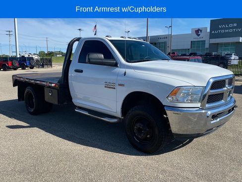 Used 2018 RAM 3500 Tradesman w/ Chrome Appearance Group AWD/4WD image 8