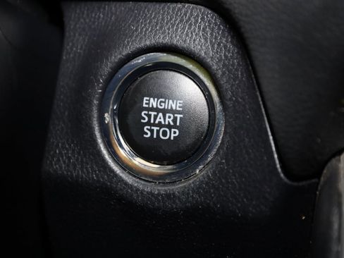 Used 2021 Toyota RAV4 XLE image 26