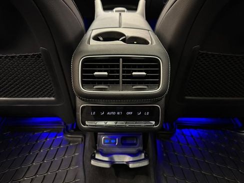 Certified 2025 Mercedes-Benz GLS 450 4MATIC image 21
