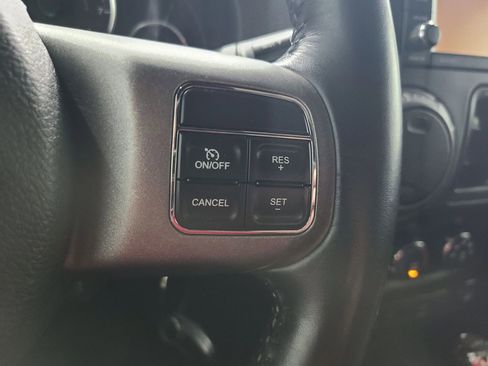 Used 2017 Jeep Wrangler Unlimited Sport AWD/4WD image 29