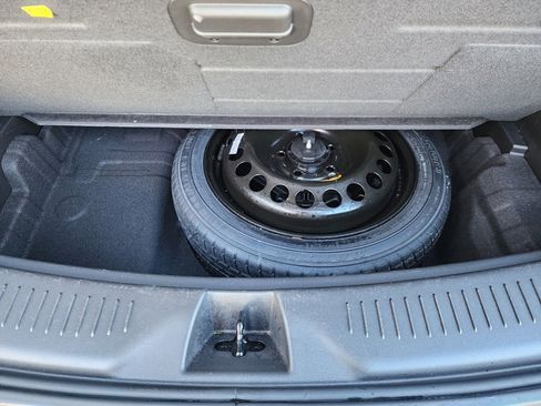 Used 2024 Buick Encore GX Preferred image 11