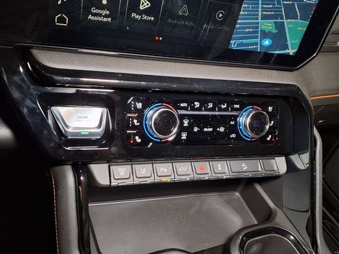 New 2026 GMC Sierra 2500 AT4 w/ Technology Package image 18