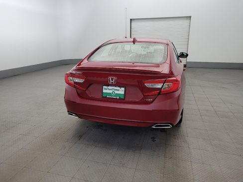 Used 2018 Honda Accord Sport image 7