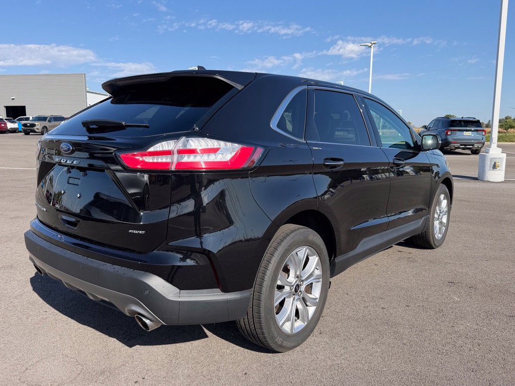 Used 2024 Ford Edge Titanium AWD/4WD image 6