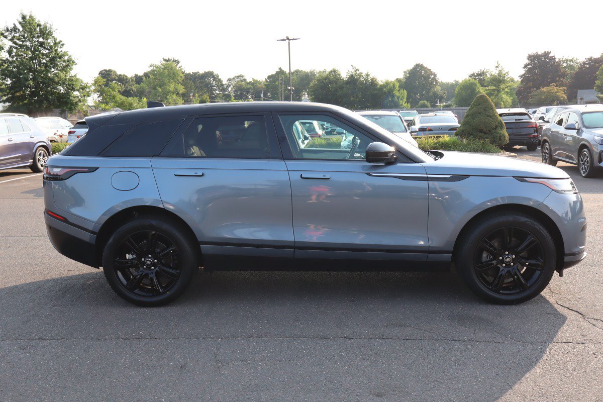Used 2022 Land Rover Range Rover Velar S AWD/4WD image 4