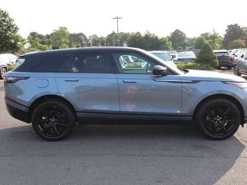 Used 2022 Land Rover Range Rover Velar S AWD/4WD image 4