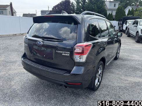 Used 2017 Subaru Forester 2.5i Touring AWD/4WD image 5