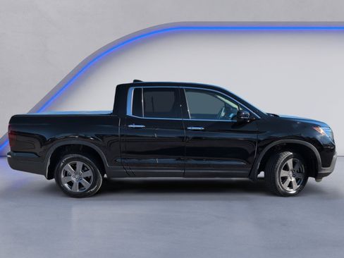 Used 2020 Honda Ridgeline RTL-E image 3