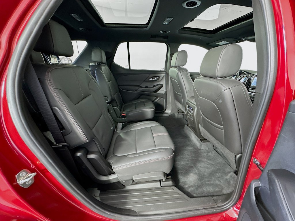 Used 2023 Chevrolet Traverse RS w/ LPO, Floor Liner Package AWD/4WD image 29