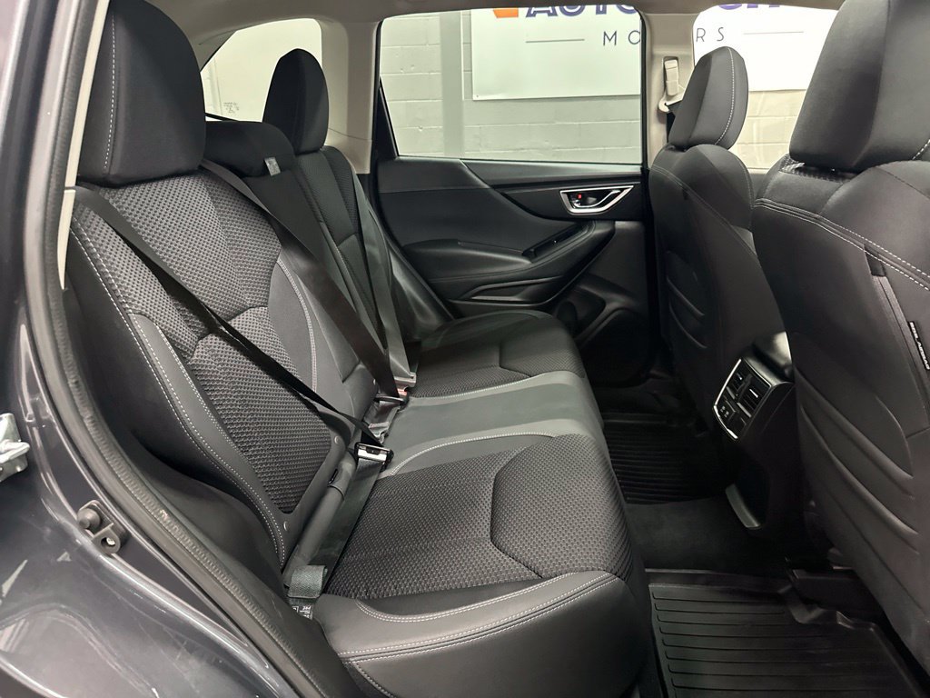 Used 2023 Subaru Forester Premium AWD/4WD image 21